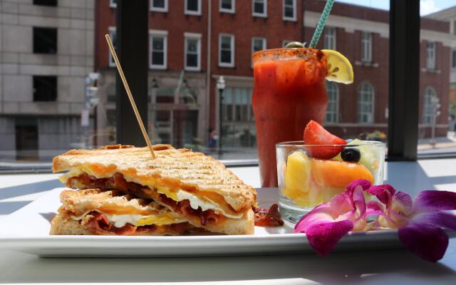 Hotel Indigo Baltimore Downtown by IHG