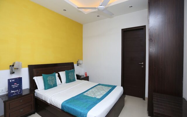 OYO 10582 near Cyber City