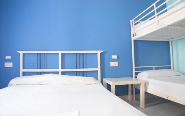 El Baobab Hostel