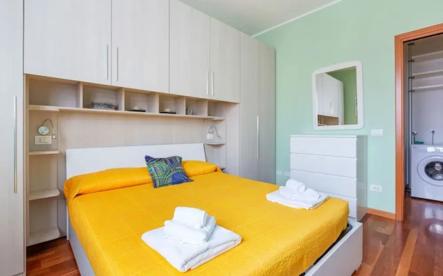 Savona District Terrace Flat