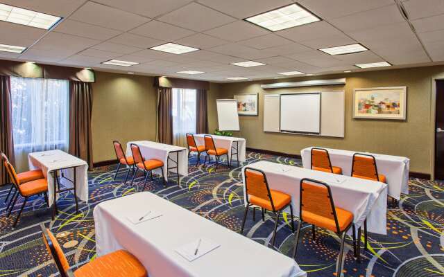 Hampton Inn & Suites Merced