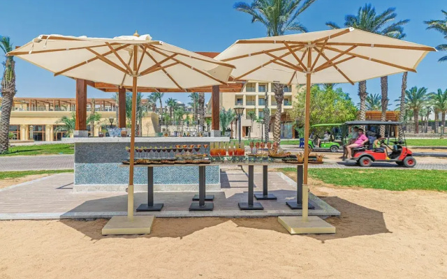Al Kasr Sahl Hasheesh-Ultra All-Inclusive
