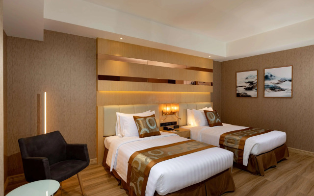 Best Western Plus Metro Clark