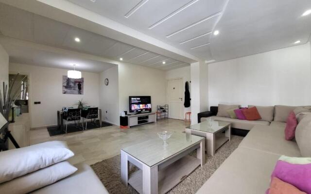 "luxury Spacious Apartment Midtown Casablanca"