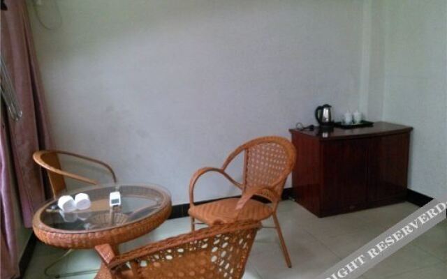 Xingan Natural House Hotel