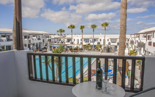 Apartamentos Plaza Azul