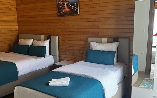 Mego Suite Otel