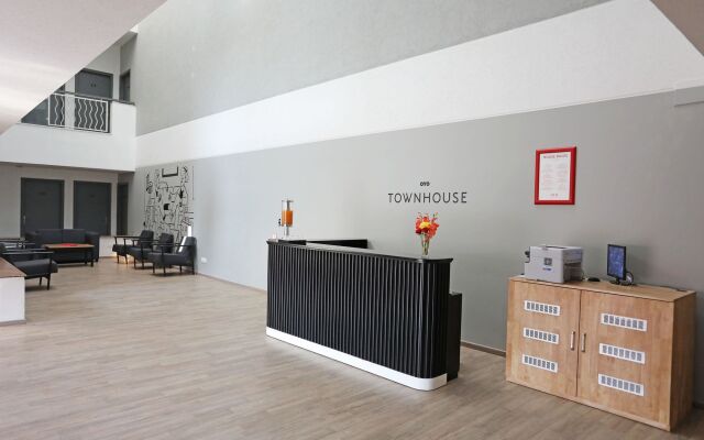 Oyo Townhouse 027 Sector 15 Gurgaon