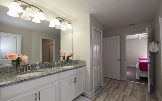 Champions Gate 8 Bed 5 Bath Villa 1536amv