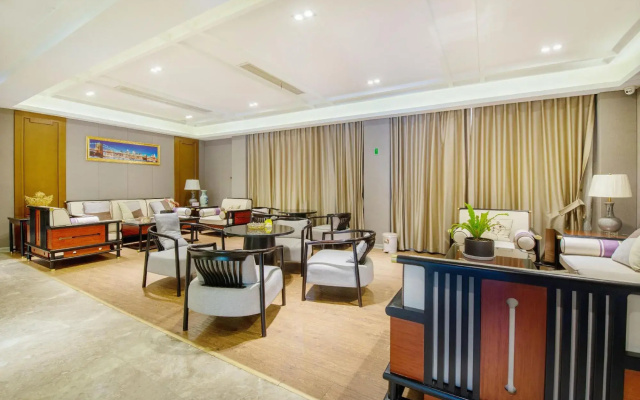 Vienna Classic Hotel (Ningguo Sichuan-Tibet Railway City Government)