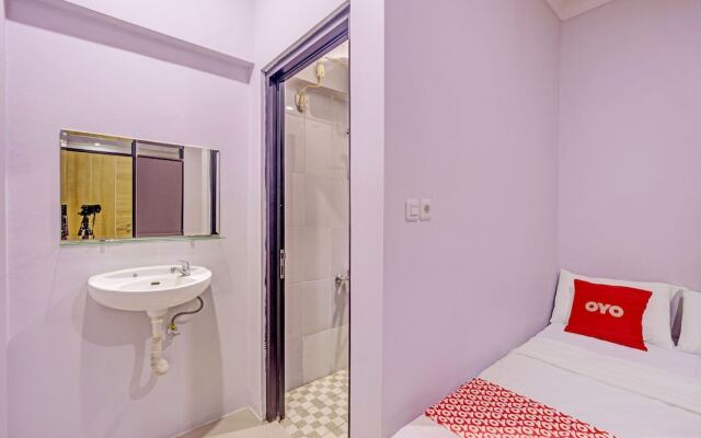 Capital O 93068 D Twinz House Syariah