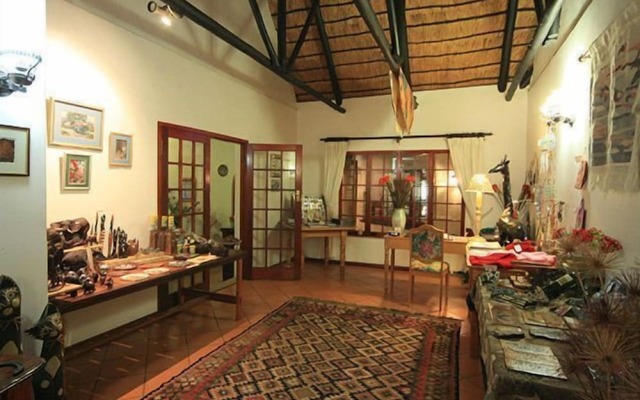 Thatchings Guest House