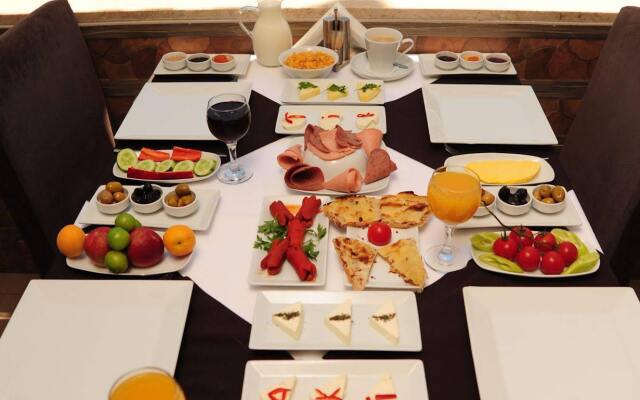 Blueberry Boutique Hotel