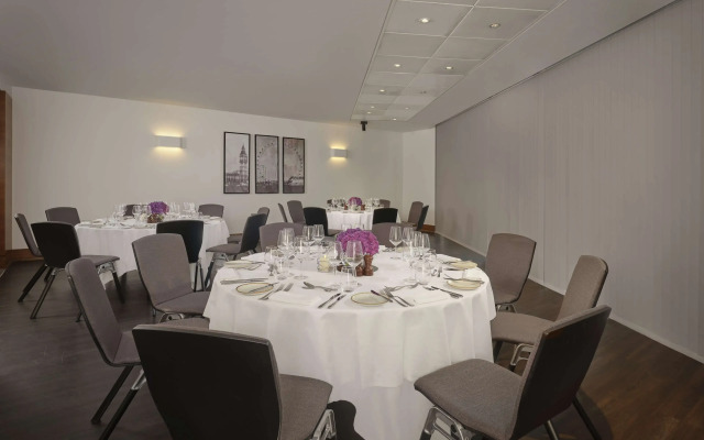 Park Plaza County Hall London