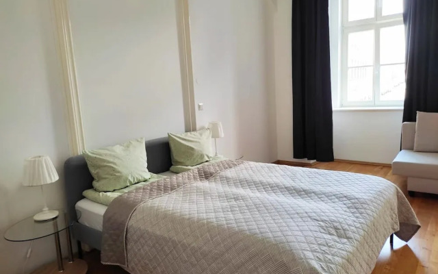 Lovely Modern Historical 1-bedroom