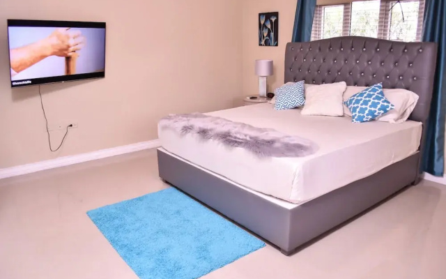 Executive Arcadia Luxury Guest Apartment