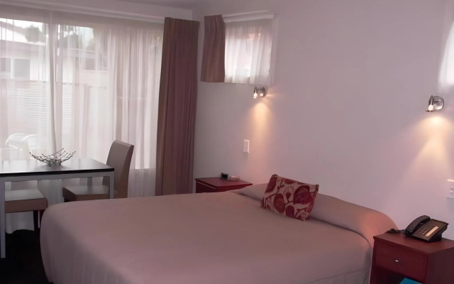 540 on Great South Motel