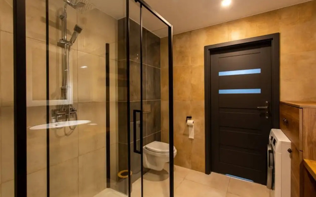 Mountain Stay With Hot Tub