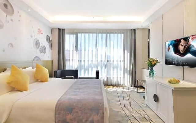 Mehood Theater Hotel