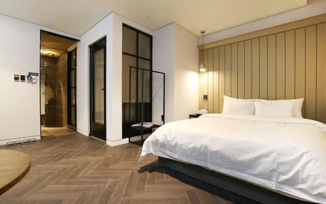 Cheongju Hotel Smart
