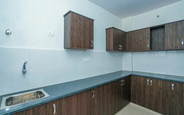 Ne Westend Suites By OYO Rooms