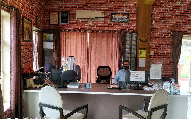 Whispering Woods Resort-Lonavala