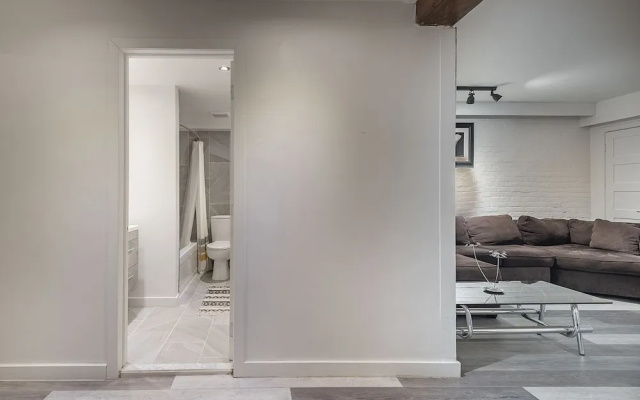 1BR APT in the HEART of Downtown