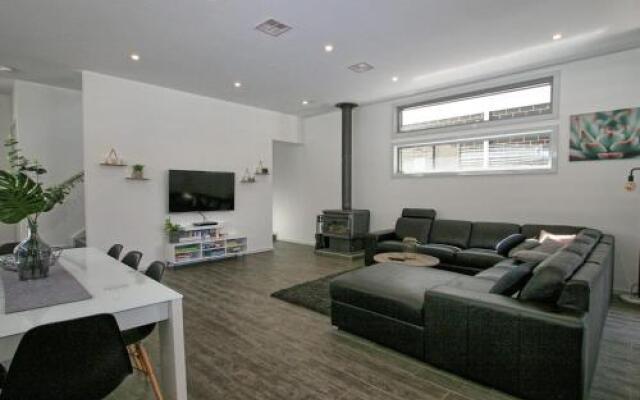 43B Twynam Street - The Falls on Twynam