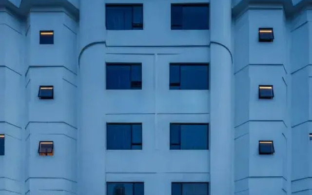 VanFeel Hotel