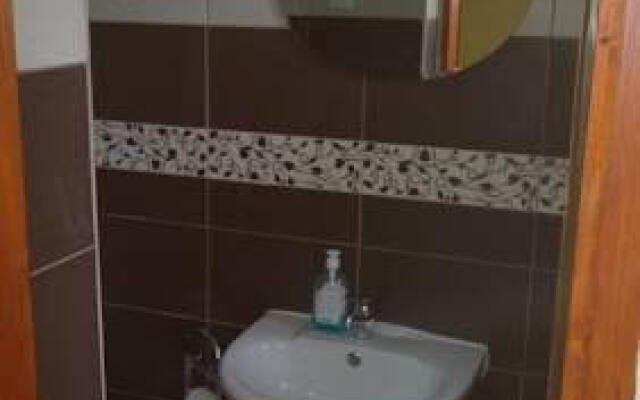 Hostel King