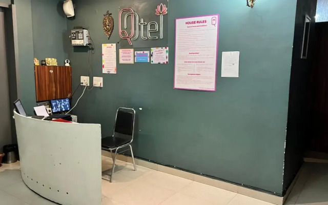 Qotel Hotel Church House Rohini Sector 15