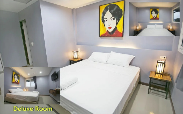 The Rooftop Residence Hostel