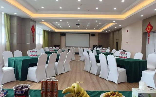 Jinming Rezen Select Hotel (Qinhuangdao)