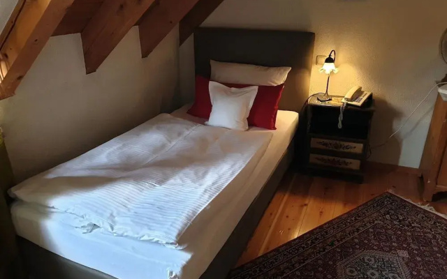 CB Hotel Becker
