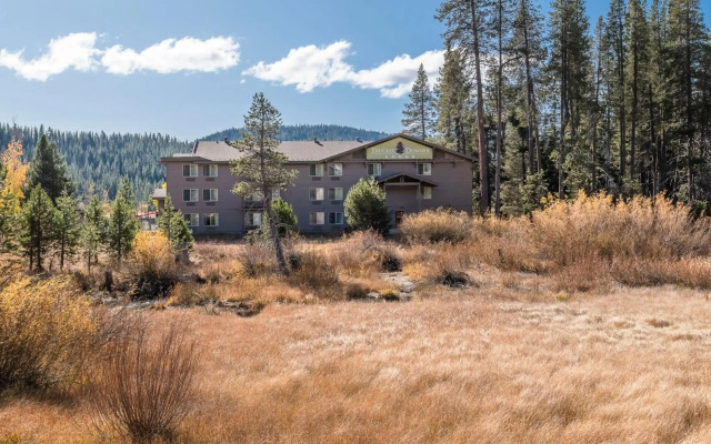 Truckee Donner Lodge