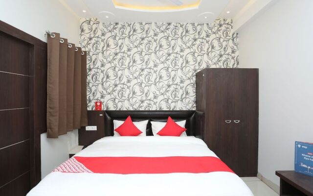 Capital O 26711 Mukesh Palace