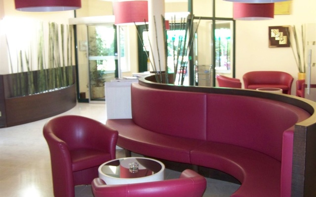 Threeland Hotel