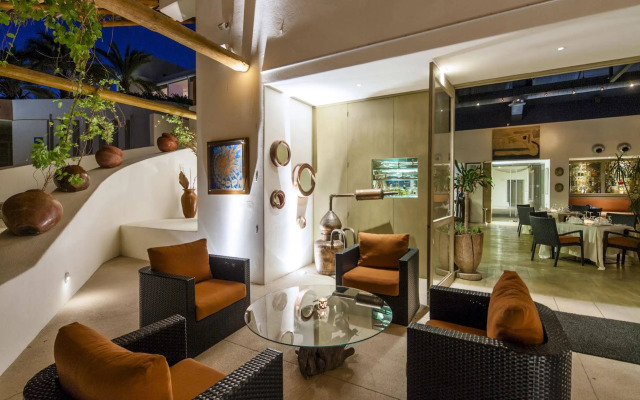 Puerta Cortes Residences