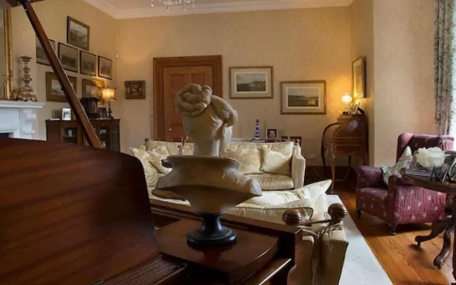 Down Yonder Boutique B&B
