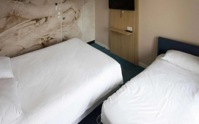 ibis Styles Chinon