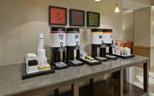 Hampton Inn & Suites Plattsburgh