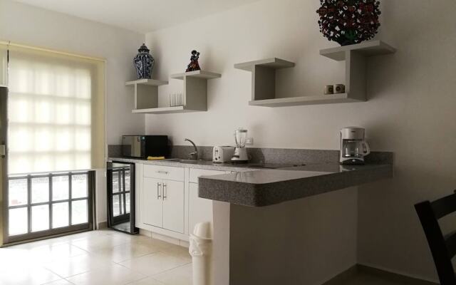Grace Hauzz By Perlitas Home