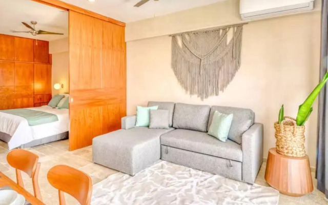 305 Amena Modern Secluded Penthouse w/ Private Pool & Gym