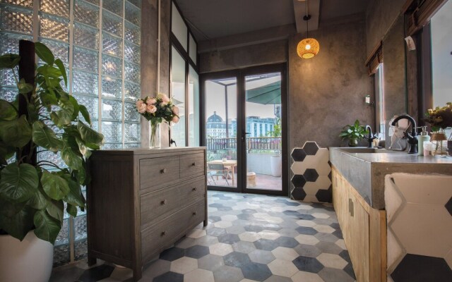 SAZIHOME Le Thanh Tong Hanoi