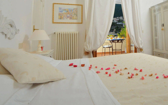 Villa Mary Suites