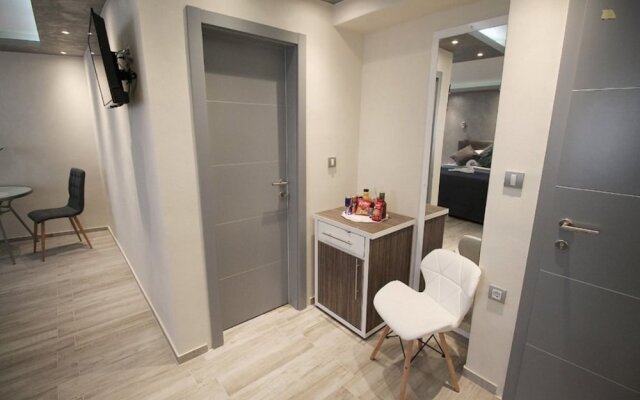 Alessio Premium Rooms - Triple Bedroom
