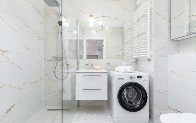 Ceglana Park Studio Katowice by Renters