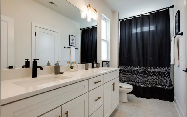 Rock N Roll Huge Space Games