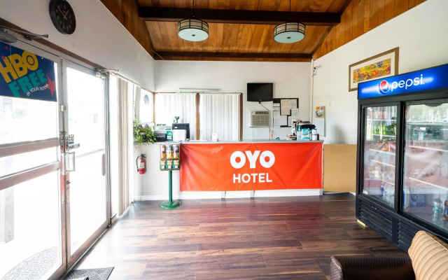 OYO Hotel Ocala FL I-75