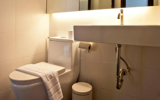 BED Phrasingh Hotel - Adults Only